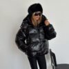 Juoda blizgi pūkinė striuke Bear